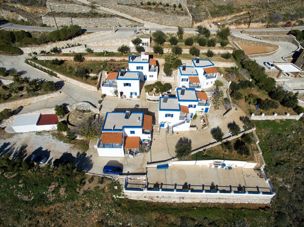 Apartamento Sarris Planet Ermoupoli Habitación foto